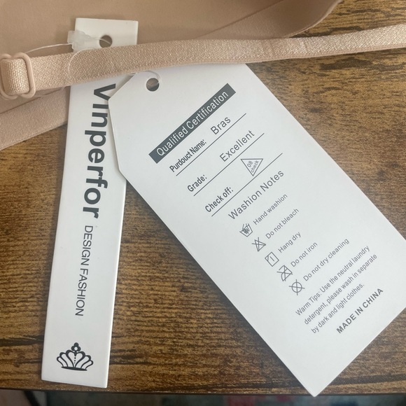 Low back deep v plunge bra - Picture 4 of 5